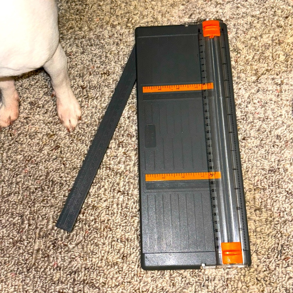 Dual head paper trimmer.